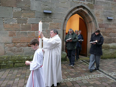 Lumen Christi - Auferstehungsmesse in St. Crescentius (Foto: Karl-Franz Thiede)